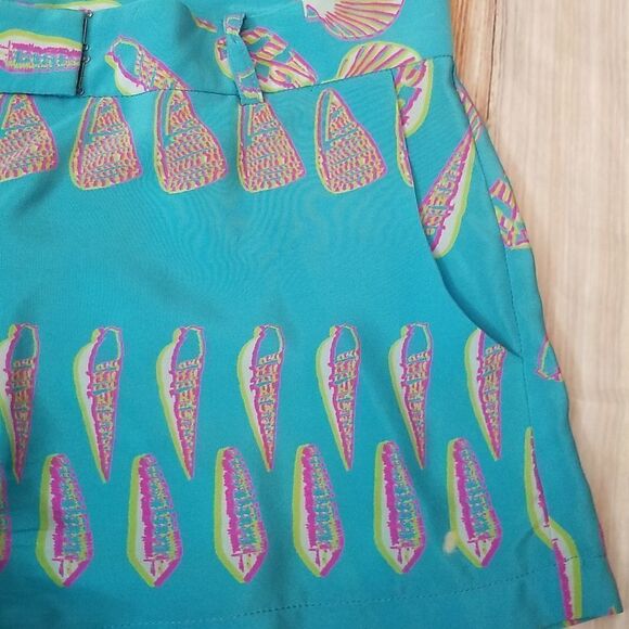 amanda Uprichard Brooklyn aqua shell print Shorts sz medium - Picture 7 of 14